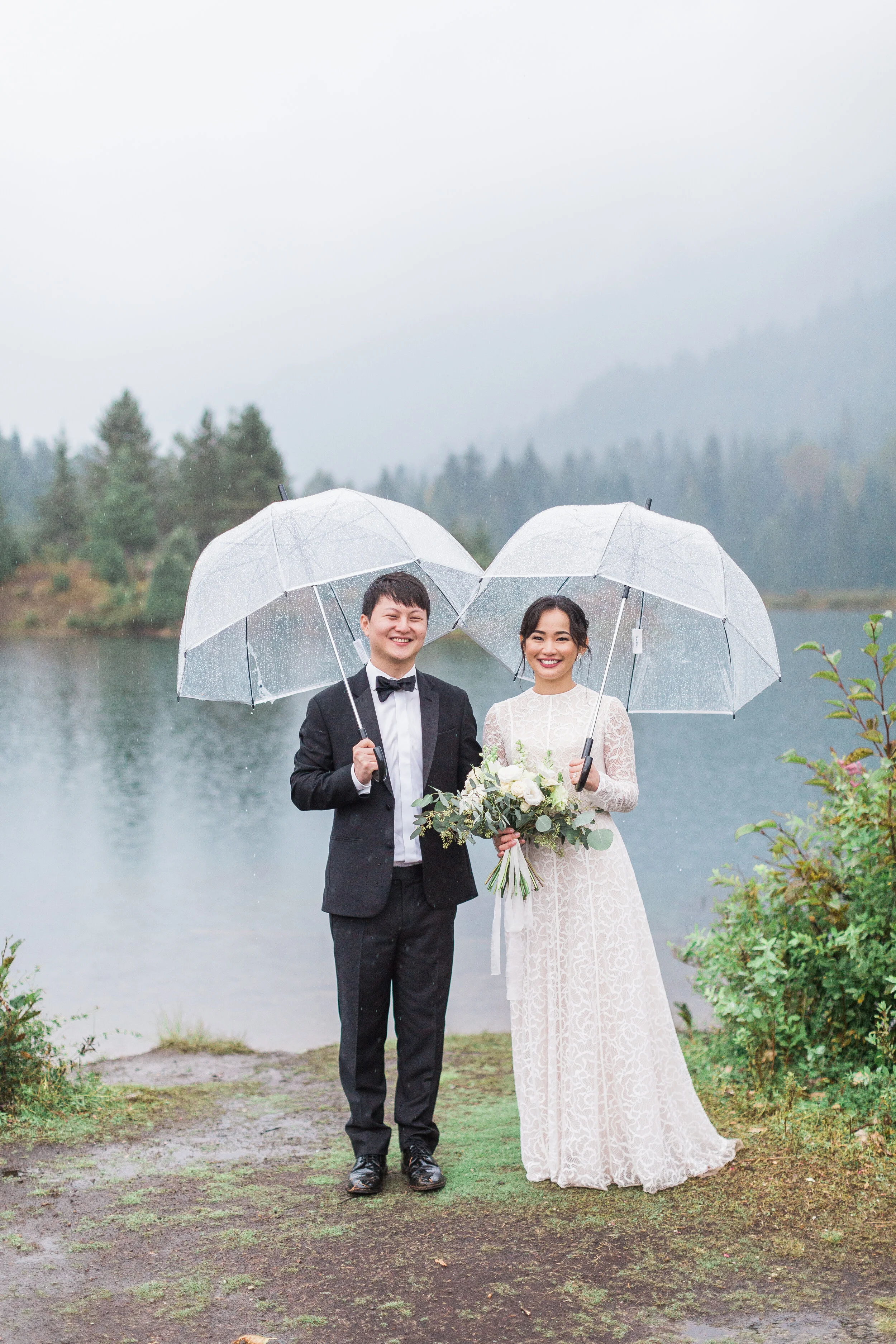 3 Reasons You Should Be Happy If Rain Crashes Your Wedding